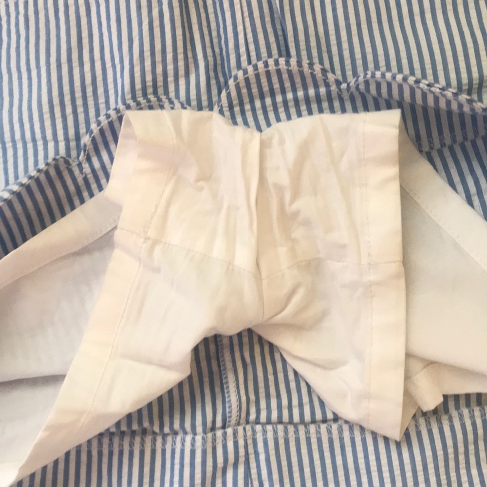 EUC Lilly Pulitzer Colette Skort - Blue Seersucker - Picture 3 of 3